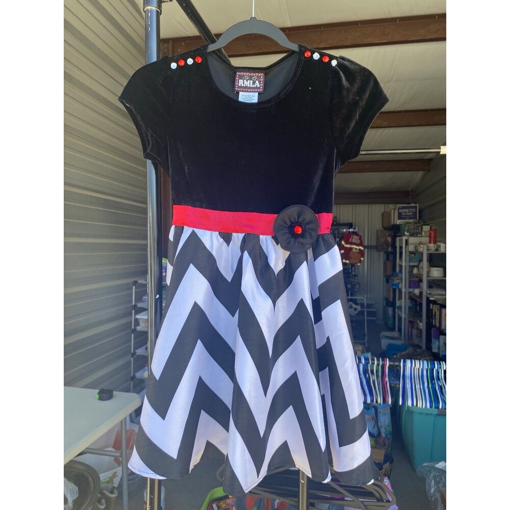 NWT RMLA Girls Velvet Dress Black Red Chevron Rhinestone Flare Size 10